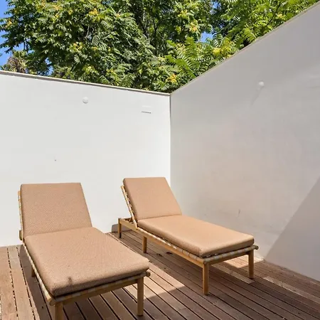 בית נופש Luxury 2-bedroom Townhouse In Principe Real